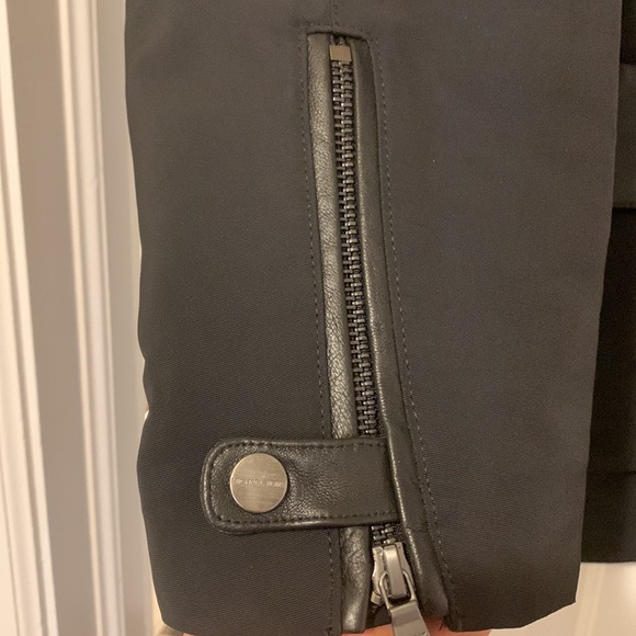 Michael Kors men light jacket used once looks new with some leather design - Picture 7 of 12